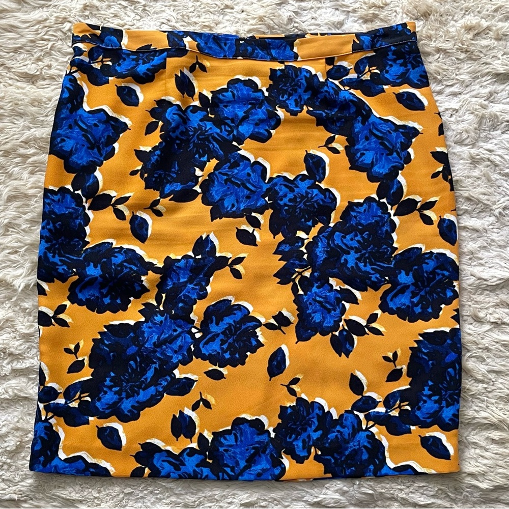 Who What Wear Blue Floral Midi/Pencil Skirt
